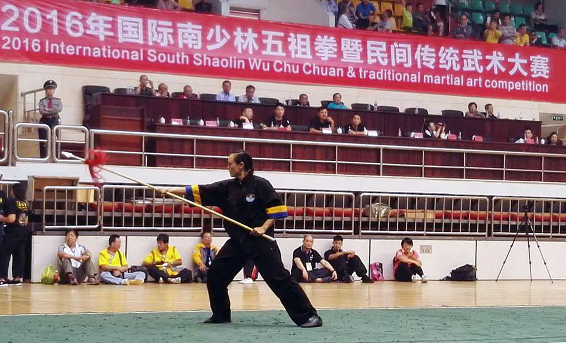 Tracy, Competing in China